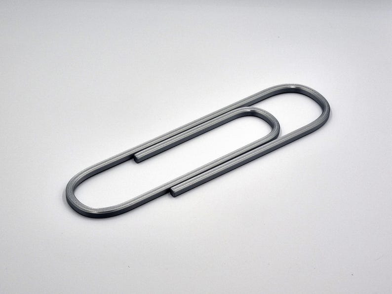3D Printed Jumbo Paperclip: Novelty Desk Organizer
